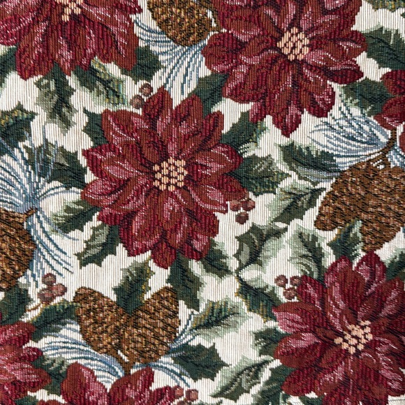 Table Runner - Picture 2 of 4